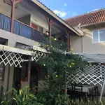 De Riau Guesthouse