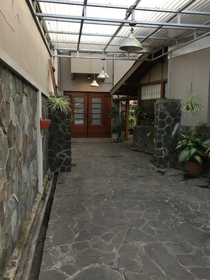 De Riau 2* Bandung